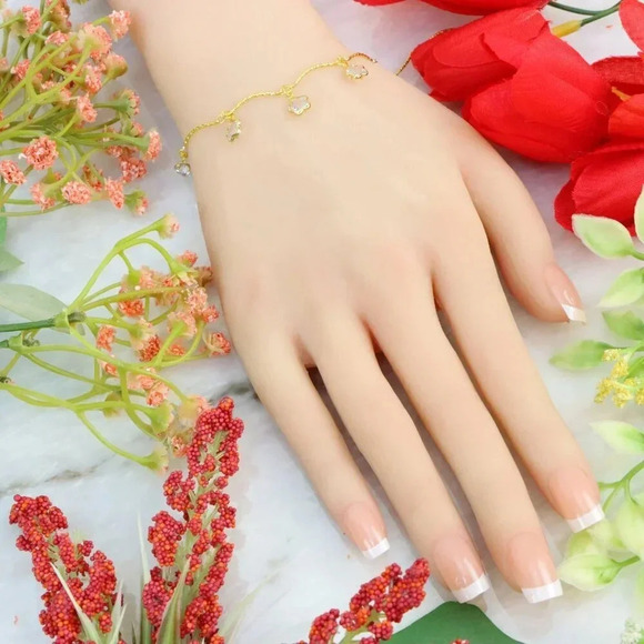 "New Beautiful Design Bracelet for Women/Girls, Gift, B805 - Picture 3 of 9